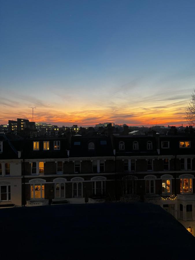 לונדון Newly Renovated Modern Studio Apartment In West Kensington מראה חיצוני תמונה